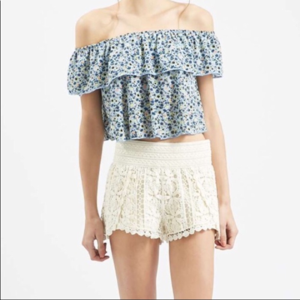 TOPSHOP Crochet Boho Shorts